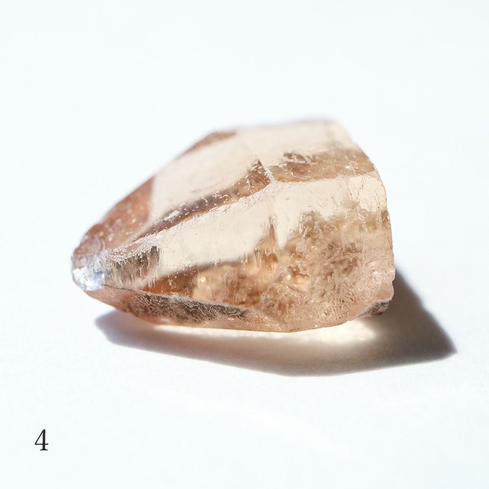 水晶 トパーズ 112g 中国 雲南省産 水晶・トパーズ – 天然石ハッピーギフト